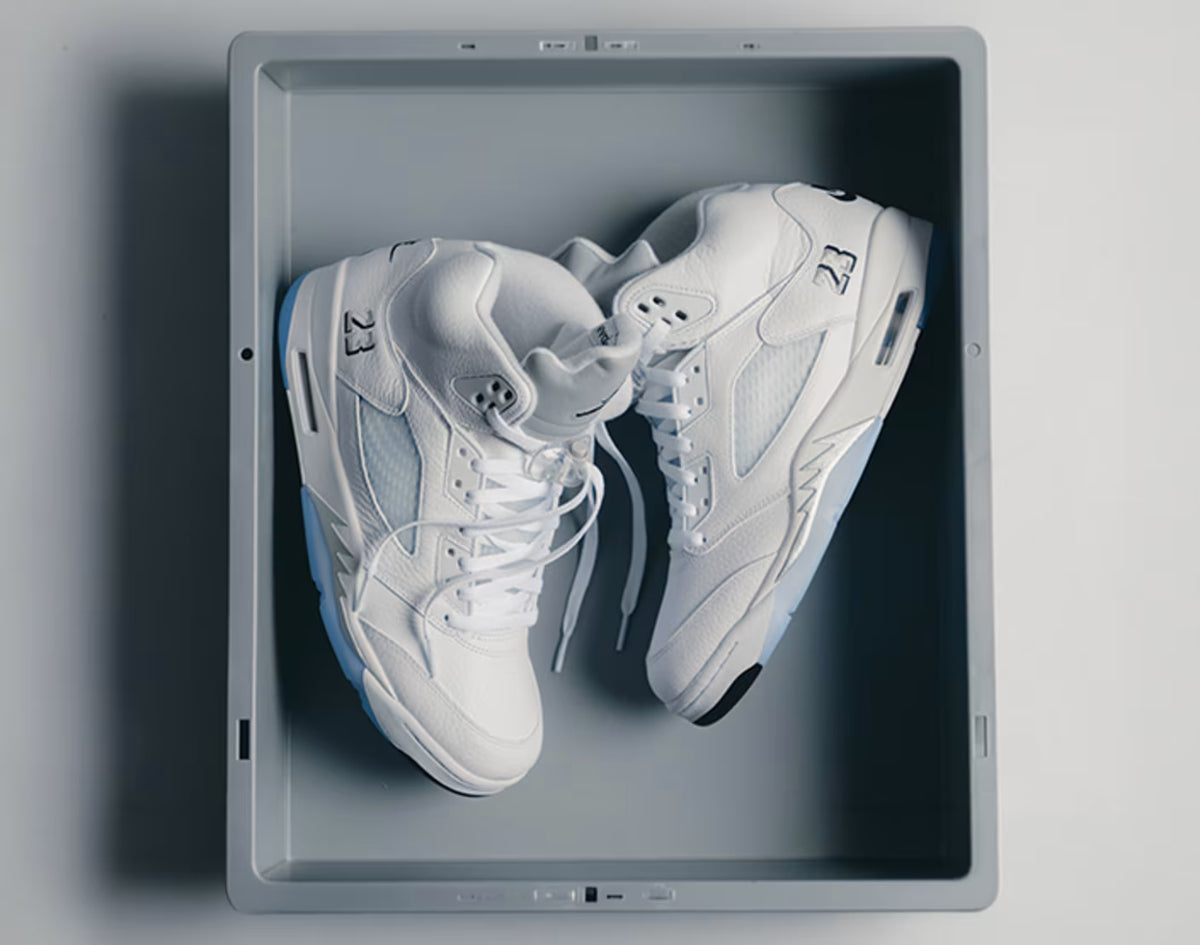 AJ5 