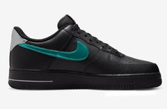 Air Force 1 Low “Black Blue Light” thumbnail 4