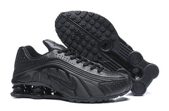 Shox R4 “Triple Black” thumbnail 1
