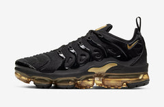 VaporMax Plus “Gold” thumbnail 1
